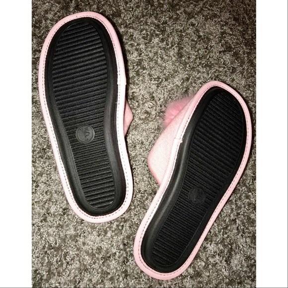 SOLD ✖️ Victoria’s Secret Pink Pom-pom Slippers - Picture 3 of 3